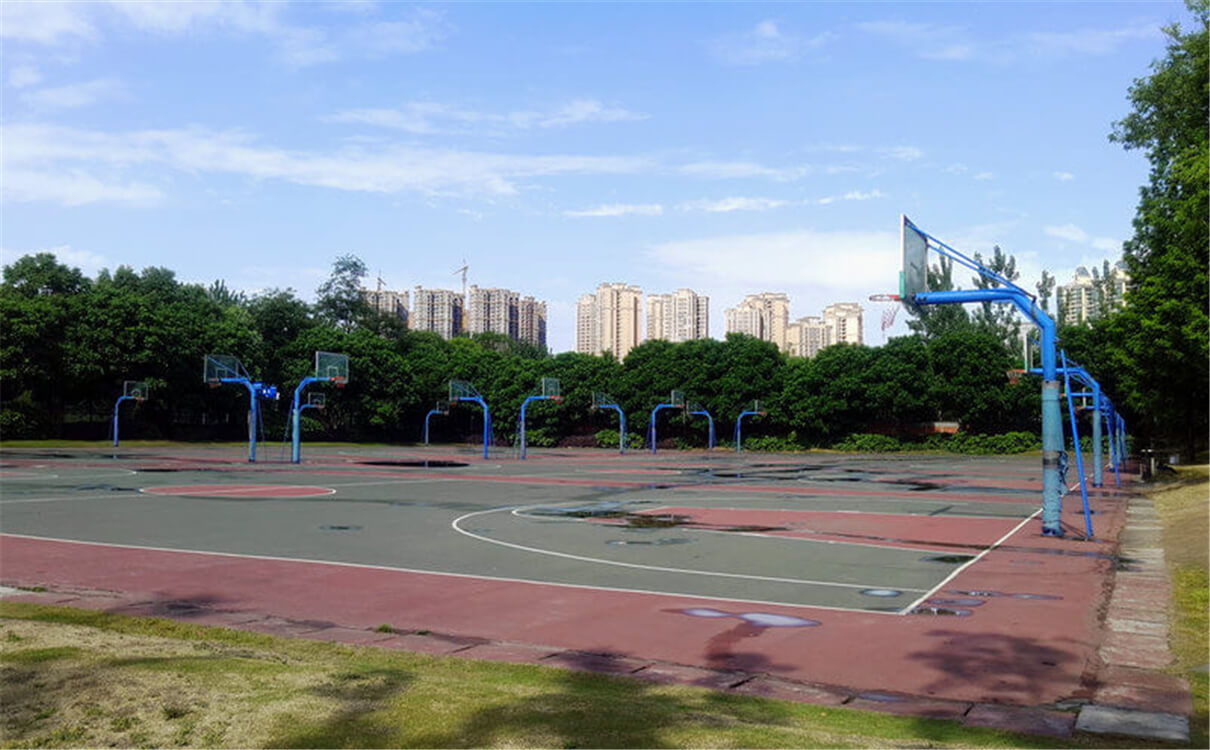 成都實(shí)驗(yàn)外國語學(xué)校（西區(qū)）的高中怎么樣？