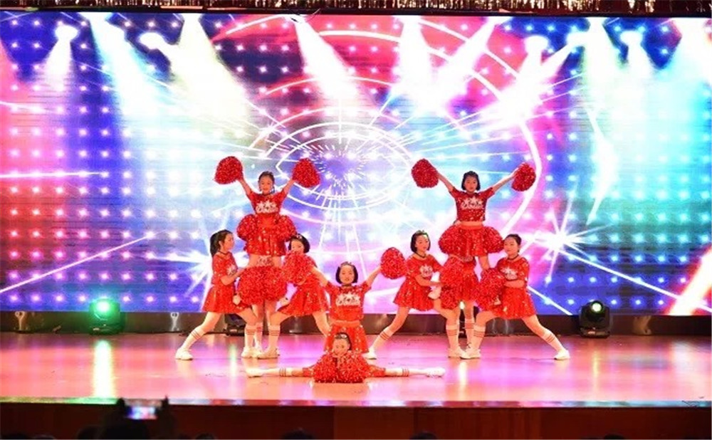 郫縣嘉祥外國語學校高中宿舍怎么樣？