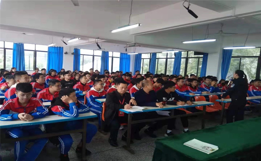 成都文武學(xué)校2020年招生標(biāo)準(zhǔn)是什么？