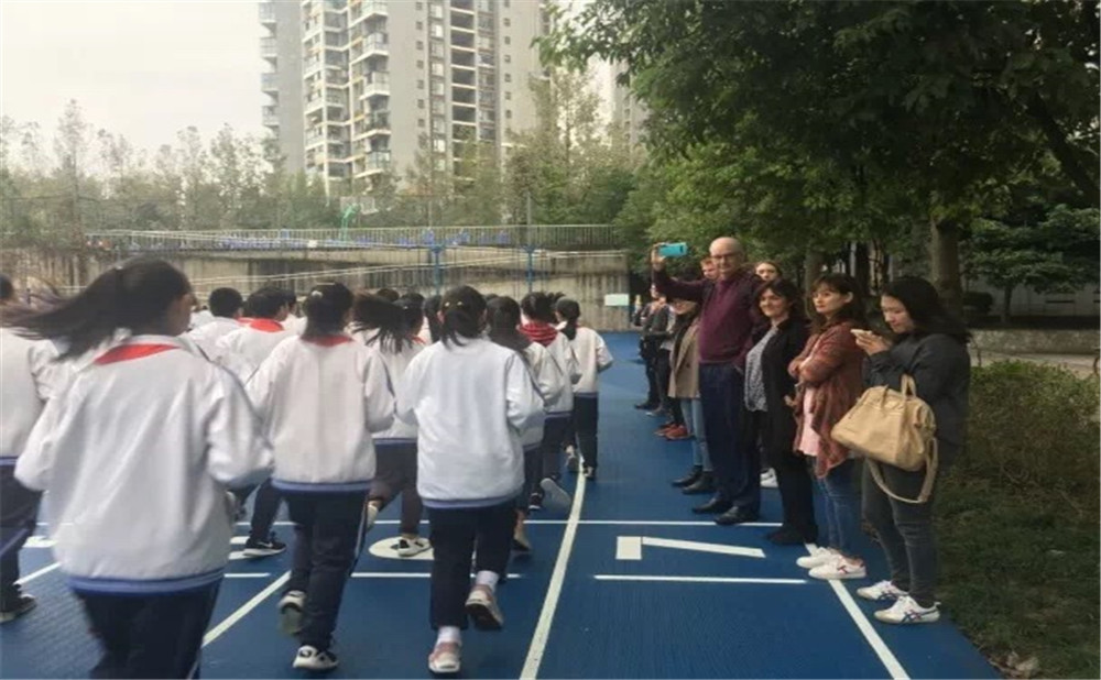 成都市第三中學本科升學率是多少？