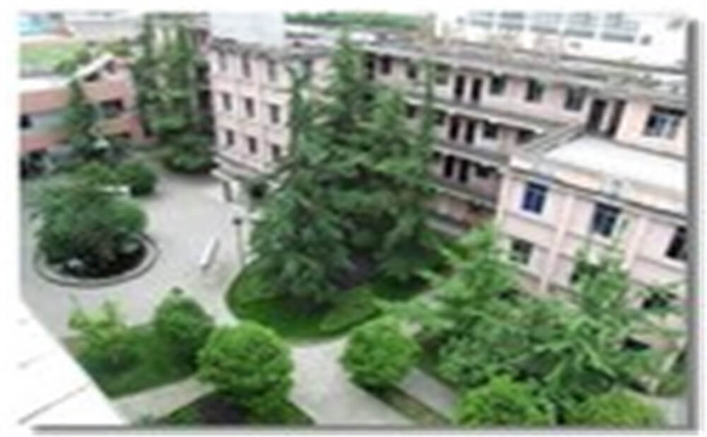 邛崍二中的高中住宿怎么樣？