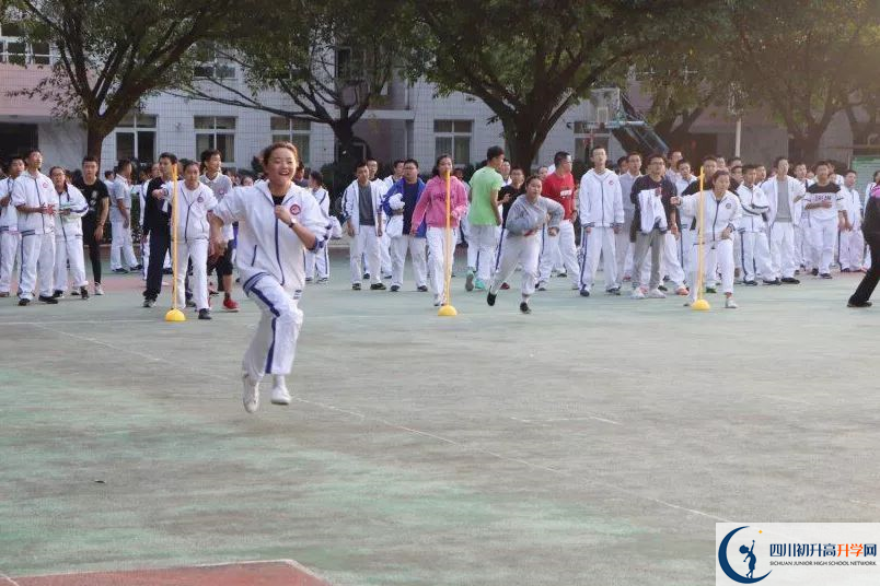 2020成都市田家炳中學(xué)的升學(xué)率有多少？