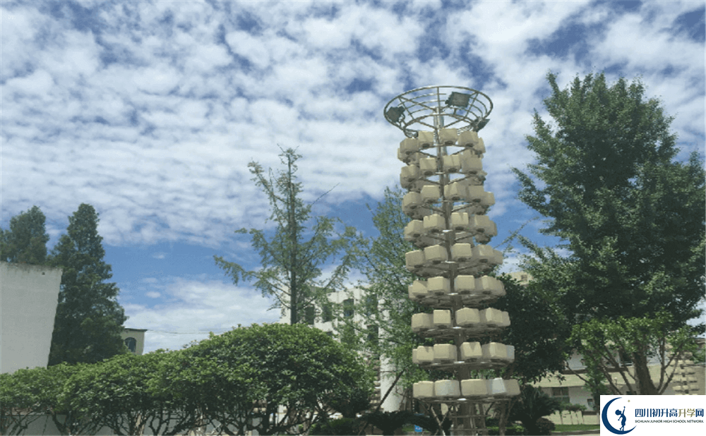 成都市籍田中學(xué)的升學(xué)率是多少？