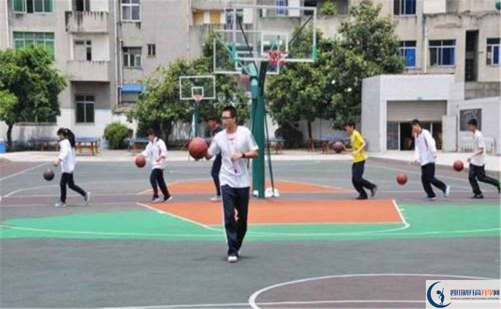 成都市太平中學(xué)的高中好不好？