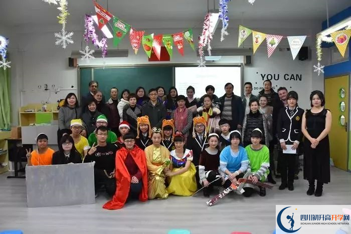 四川師范大學(xué)實驗外國語學(xué)校的老師好不好？