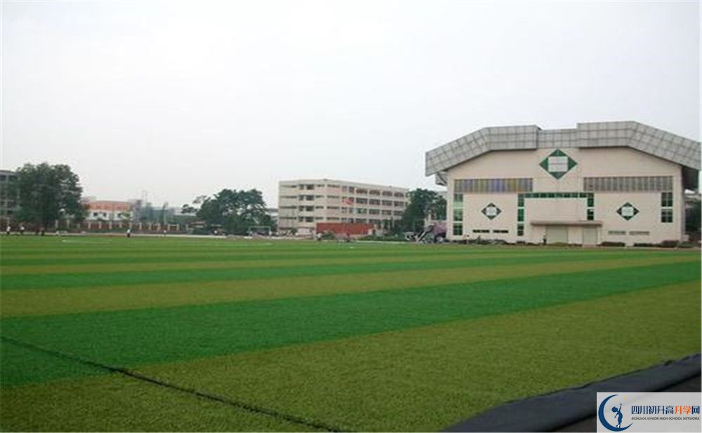 邛崍一中的高中住宿好不好？
