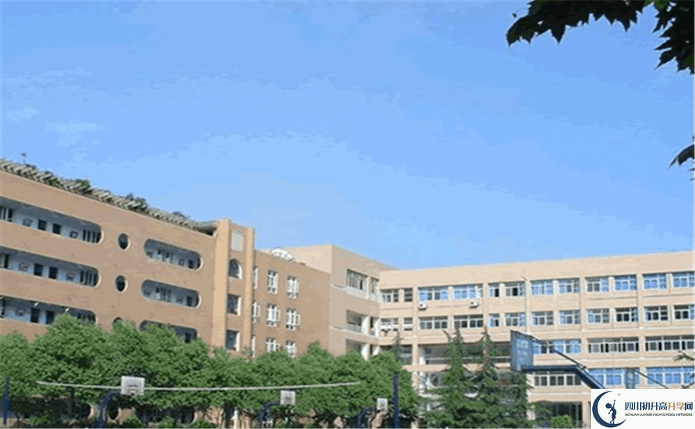 成都大學(xué)附屬中學(xué)的學(xué)校地址在哪里？
