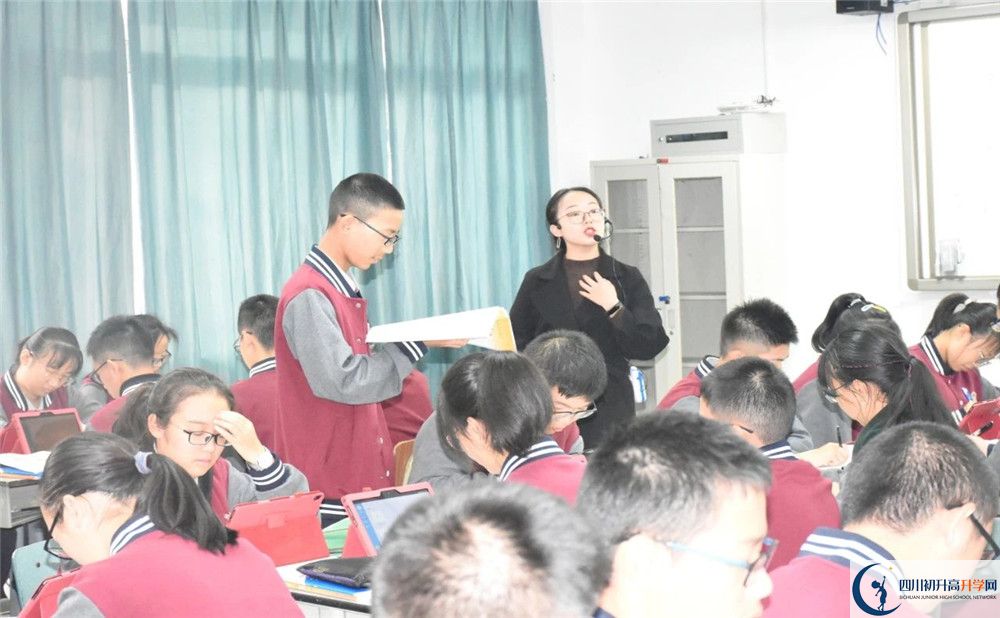 成都樹德協(xié)進中學平行班與實驗班差多少？