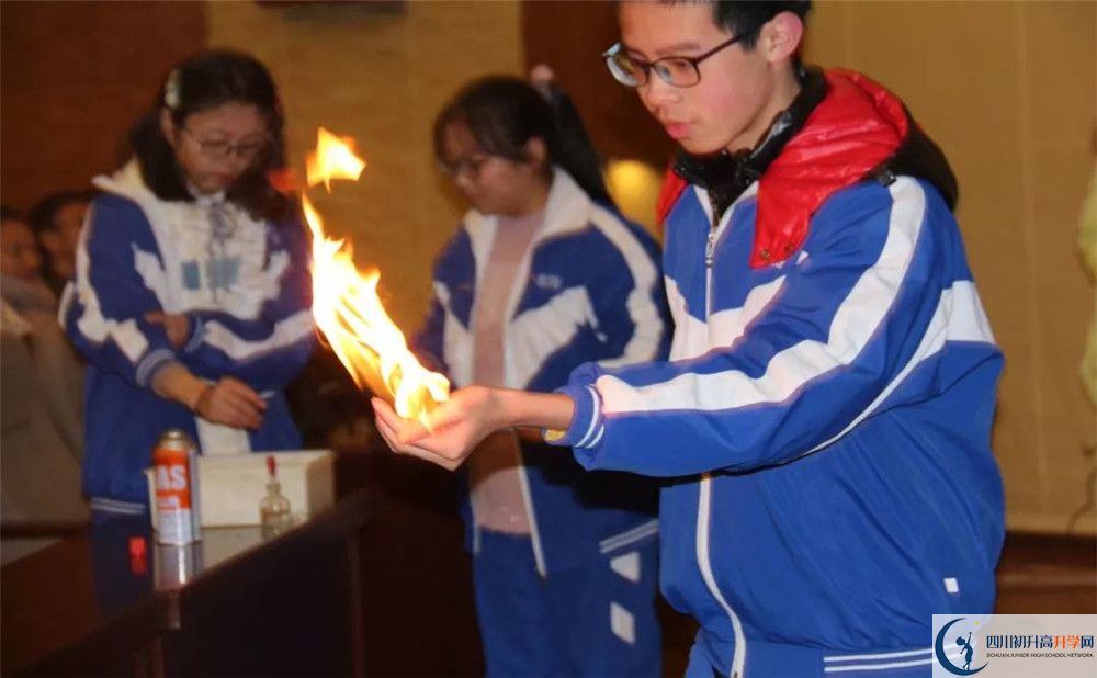 2020成都華西中學(xué)二診數(shù)學(xué)試題答案在哪看？