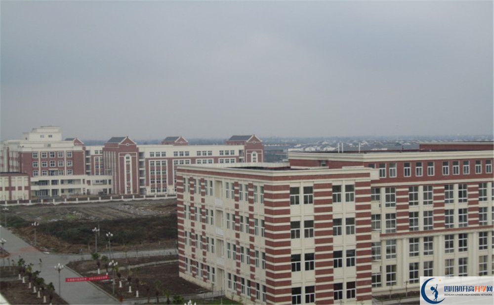 2020四川師范大學(xué)附屬第三實(shí)驗(yàn)中學(xué)初升高考試時間有調(diào)整？